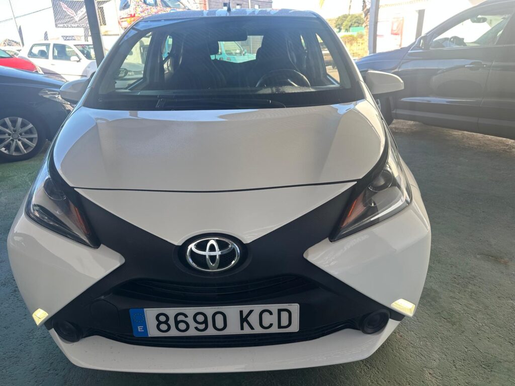 TOYOTA AYGO